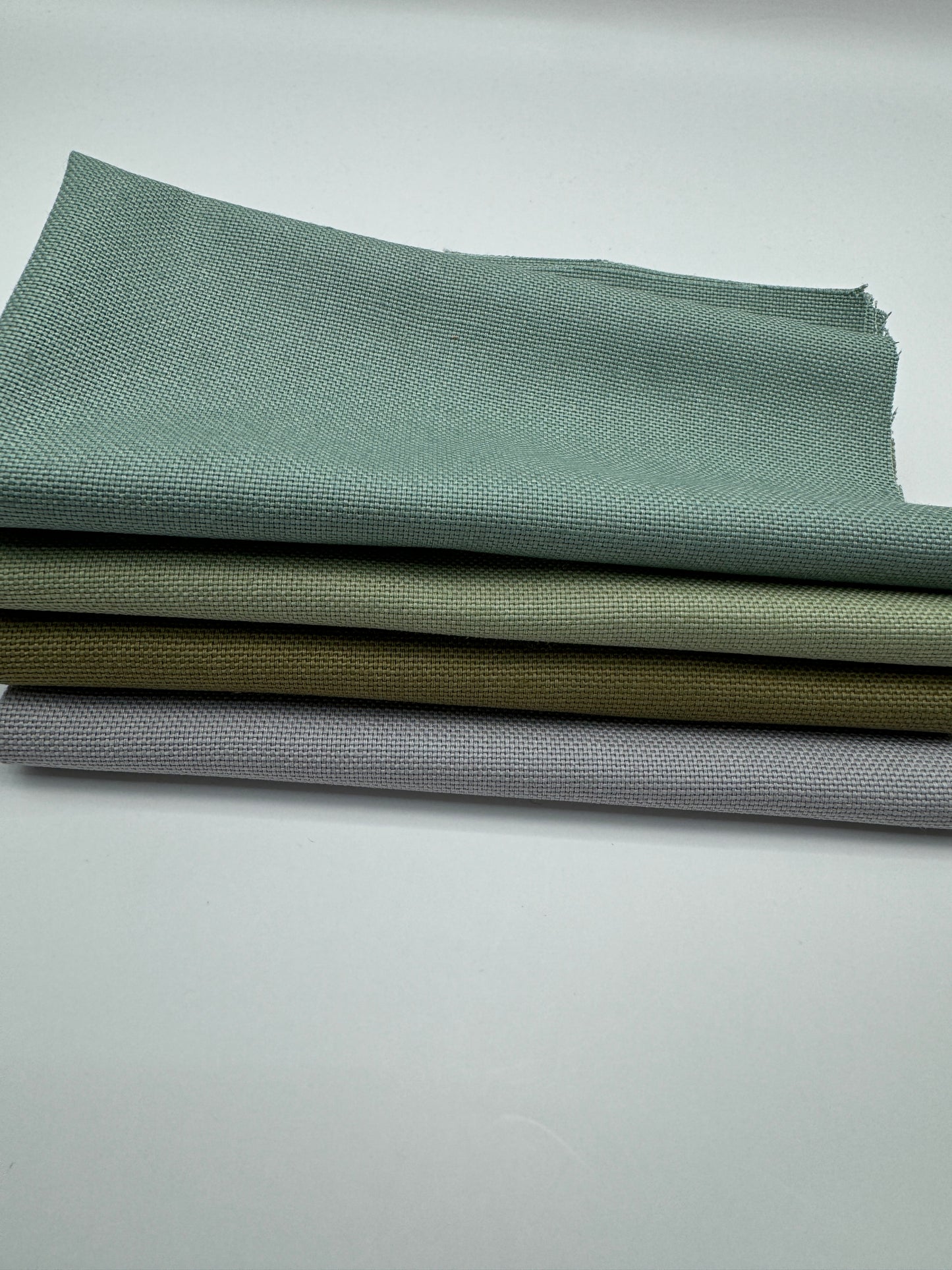 Stoff zum Sticken, Stoffpaket "Grau/Olive/Eukalyptus"