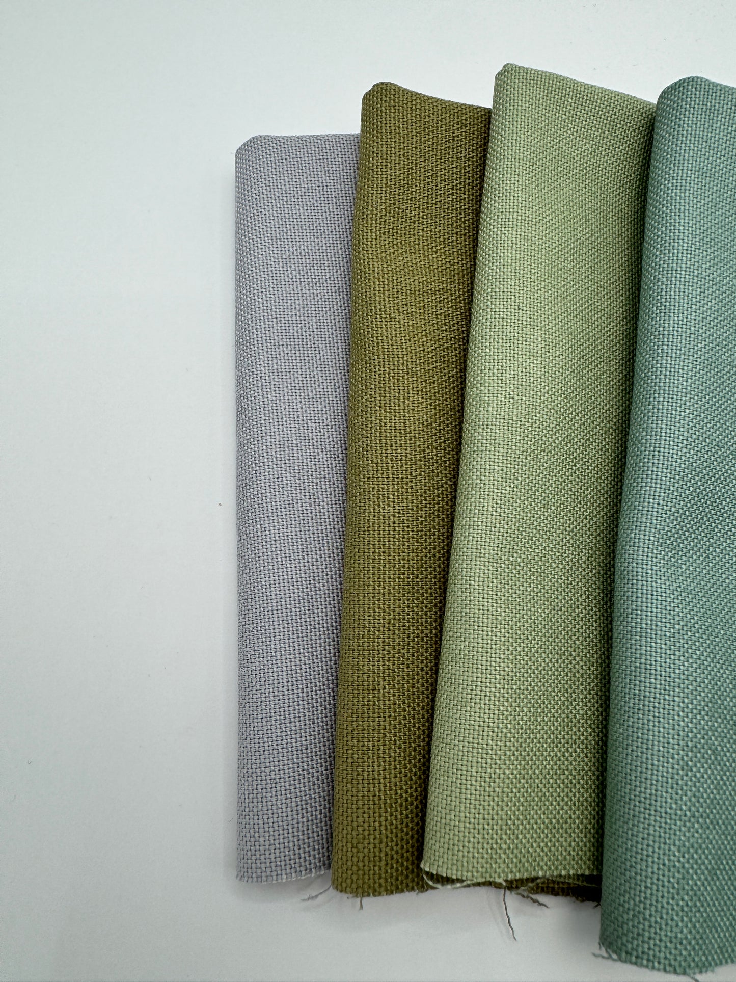 Stoff zum Sticken, Stoffpaket "Grau/Olive/Eukalyptus"