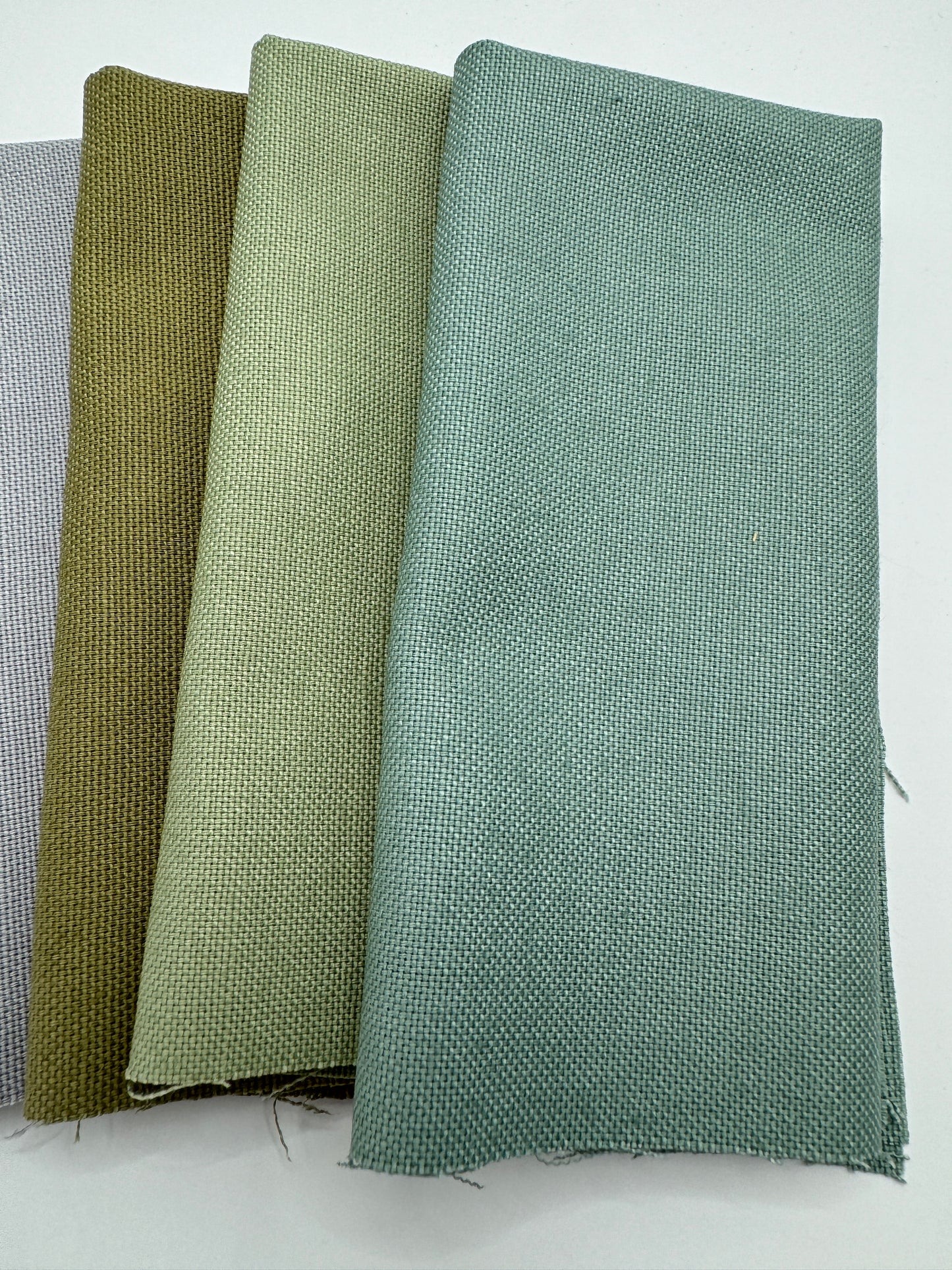Stoff zum Sticken, Stoffpaket "Grau/Olive/Eukalyptus"
