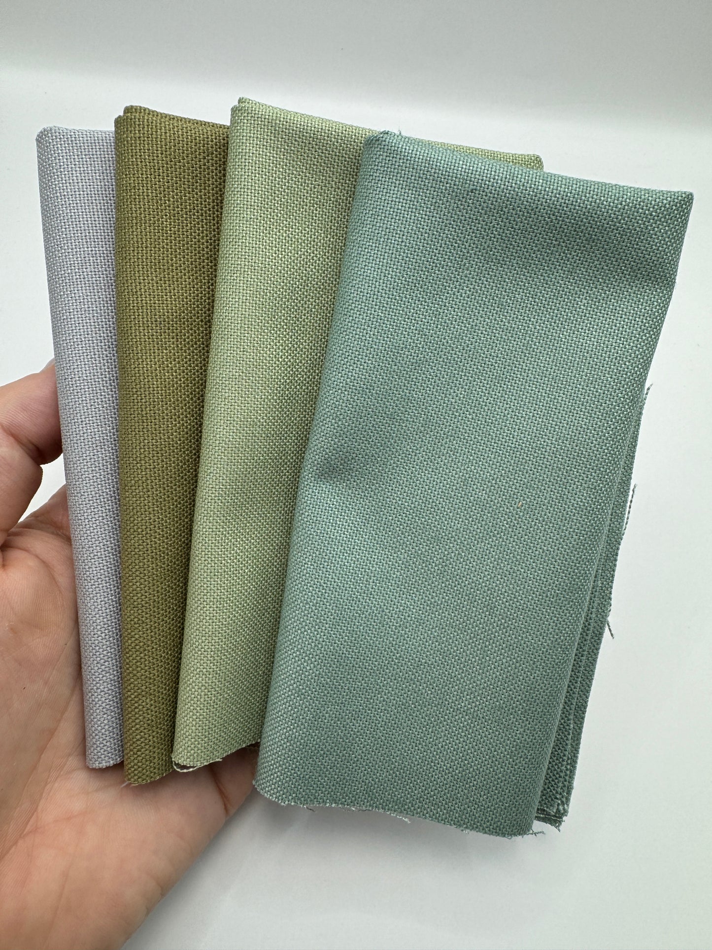 Stoff zum Sticken, Stoffpaket "Grau/Olive/Eukalyptus"
