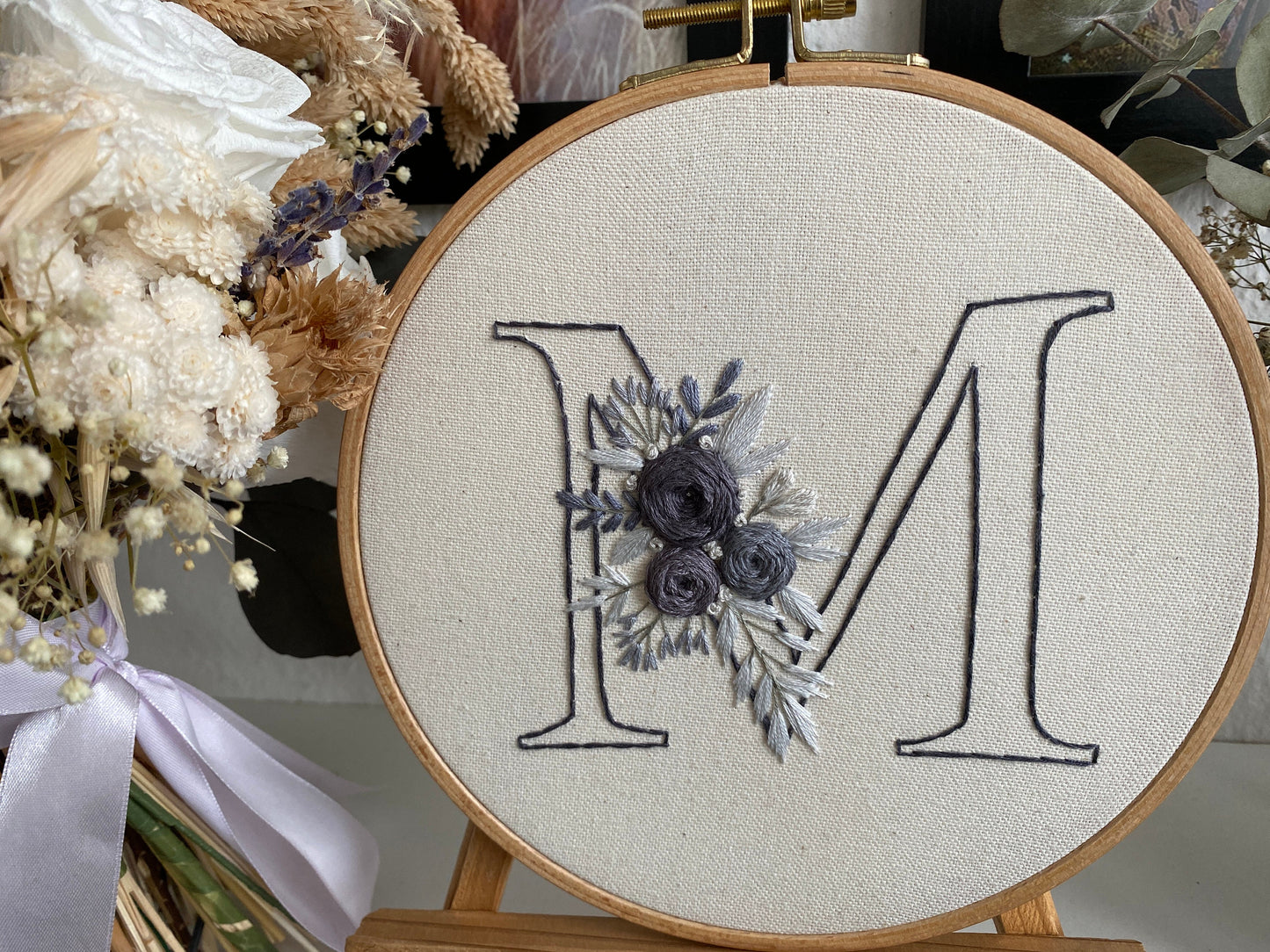 Stickvorlage Alphabet, Buchstaben, Floraler Buchstabe, Blumen Buchstabe, Sticken, Modern Embroidery, Stickbild, Monogramm