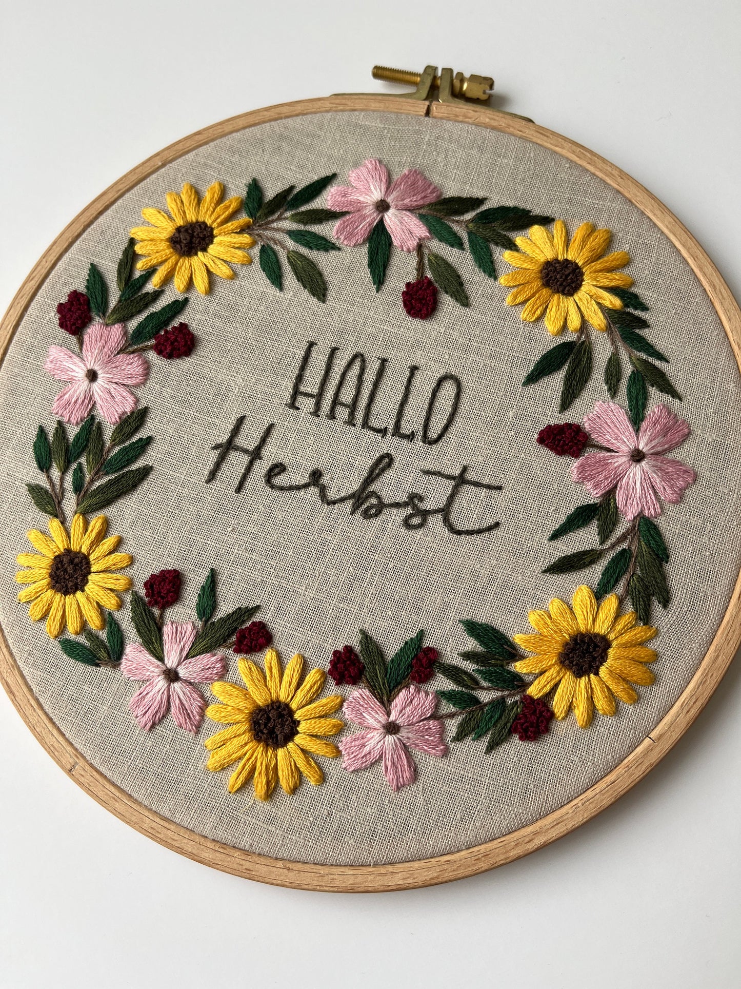 Stickvorlage, Herbstkranz, Sonnenblumenkranz, Herbst, Vorlage zum Sticken, Sticken, Herbstdeko, Anleitung, Stickbild, individuell