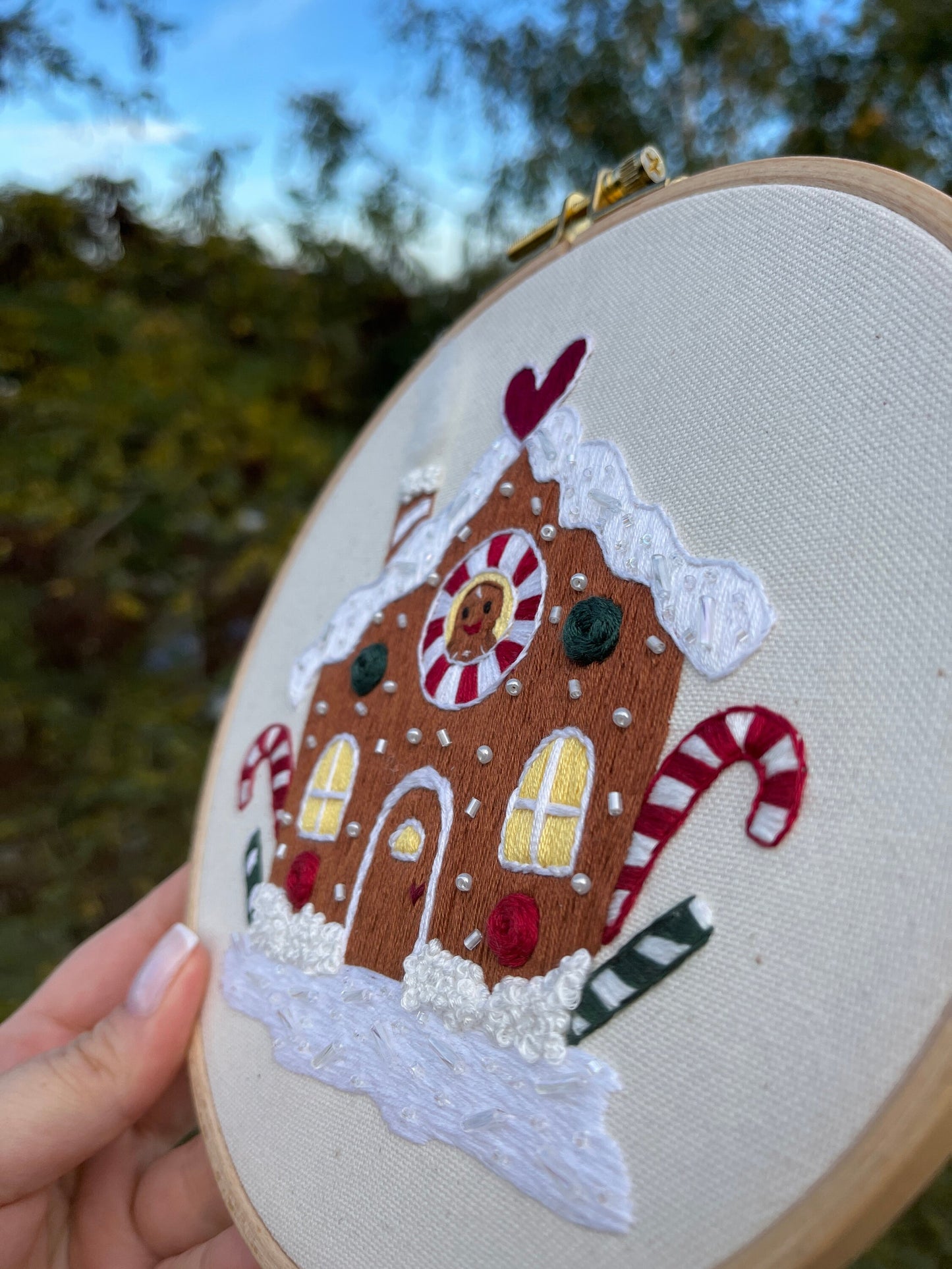 STICKKIT, LEBKUCHENHAUS, WEIHNACHTEN, Sticken, Weihnachtsdeko, Weihnachtsgeschenk, Pfefferkuchenhaus, Stickset, Set zum Sticken