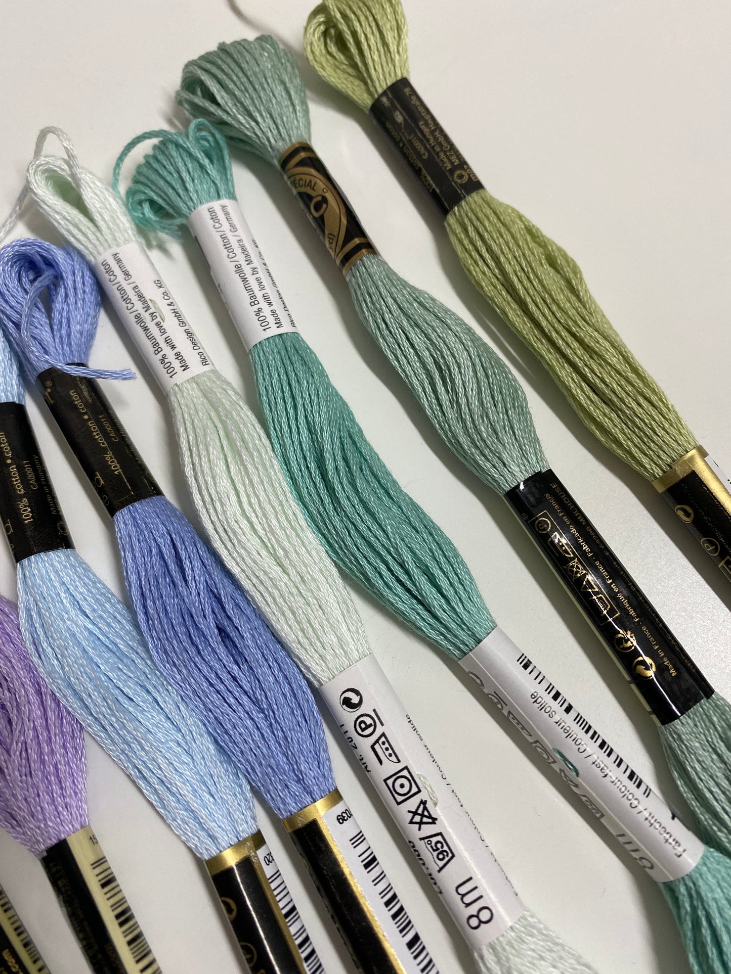 Stickgarn Garnpalette, Sticktwist, Stickgarn, 13 Garndocken, Stickgarnset "Pastell"