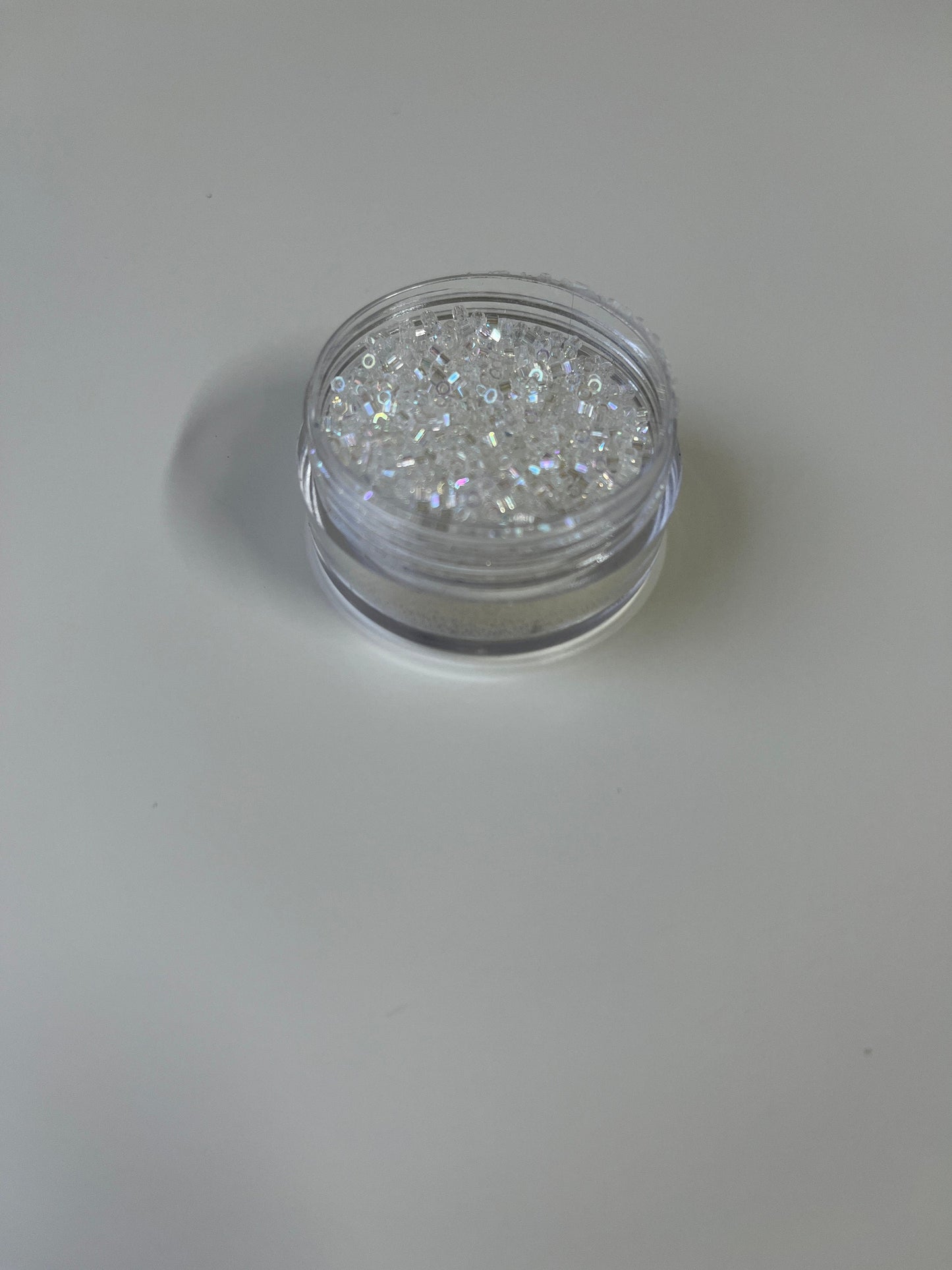 Perlen, 2 mm Perlen, Perlen zum Sticken, irisierend