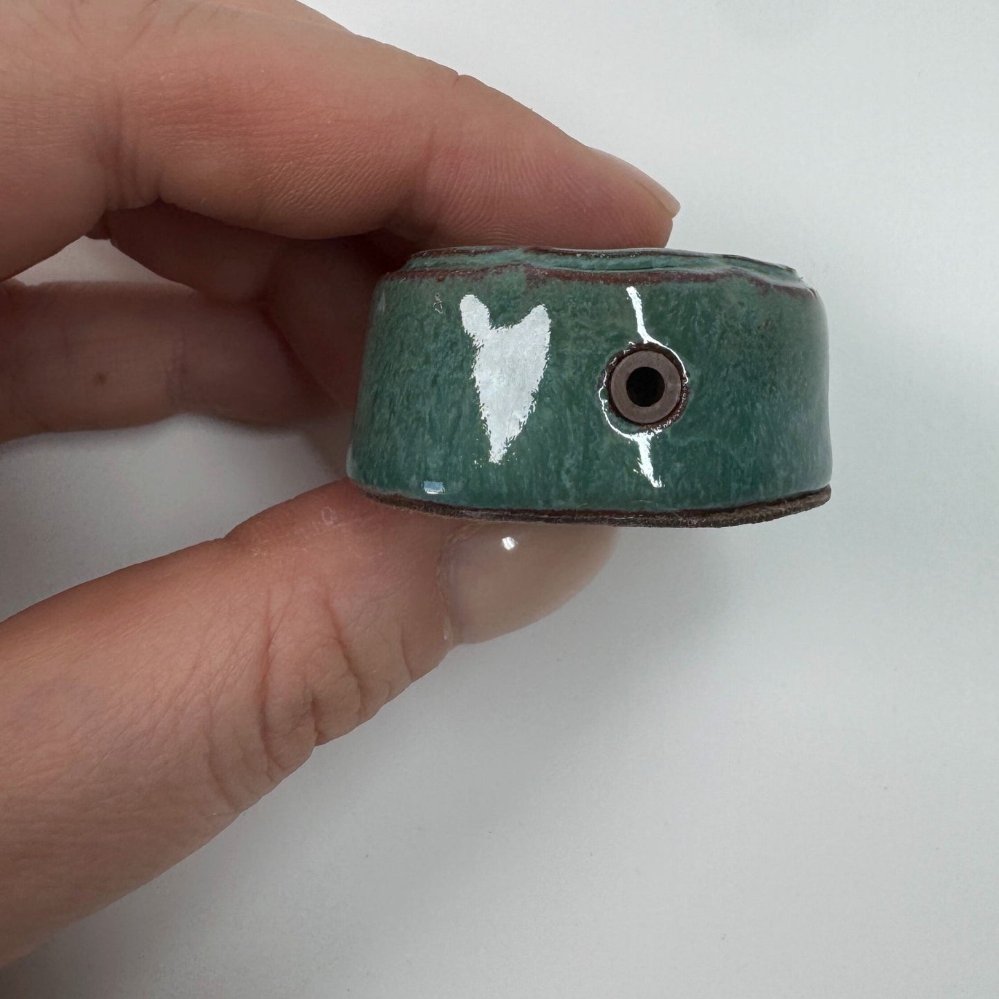 Nadelanspitzer mit Magnet "Grün"