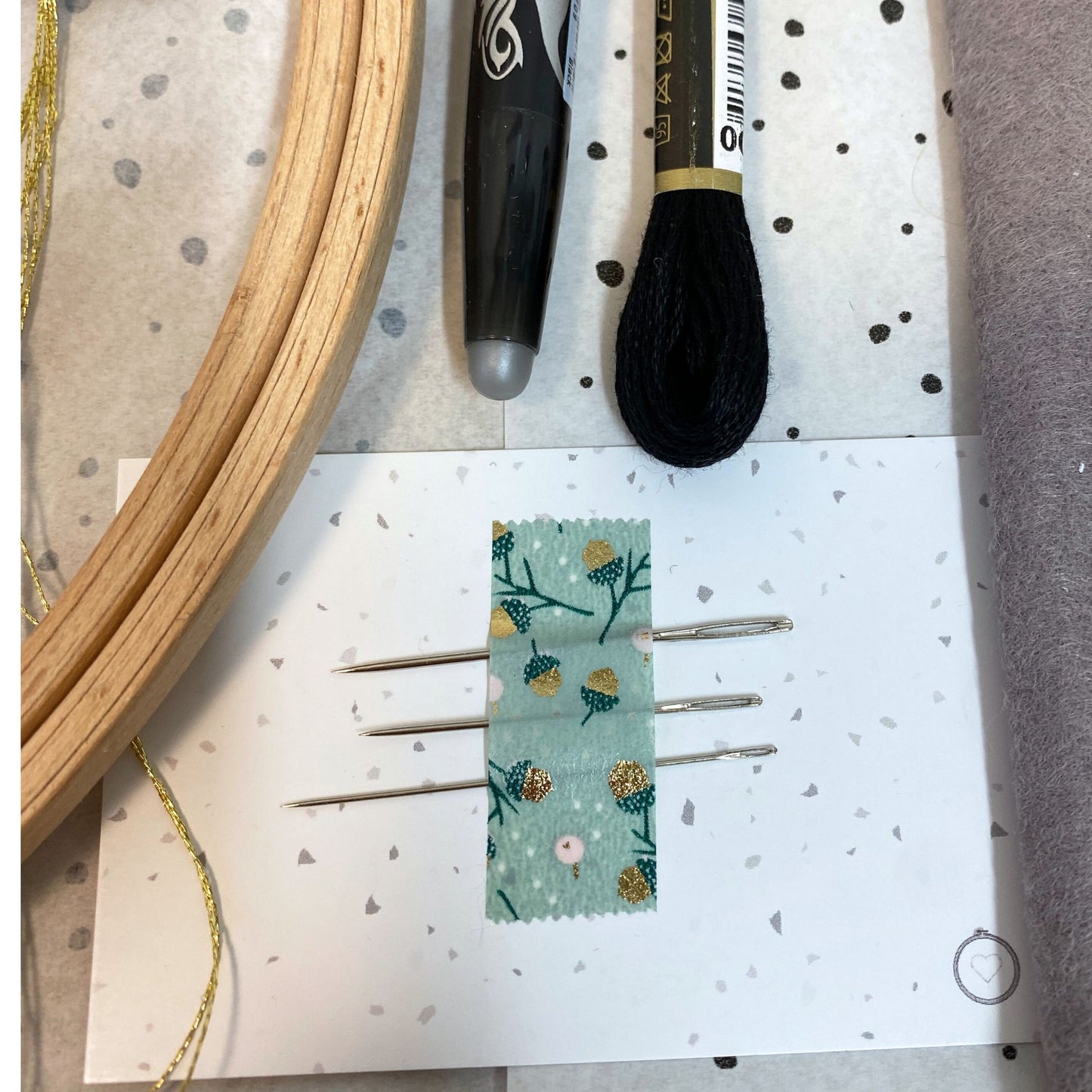 Stickkit "Skandi Häuser", Set zum Sticken