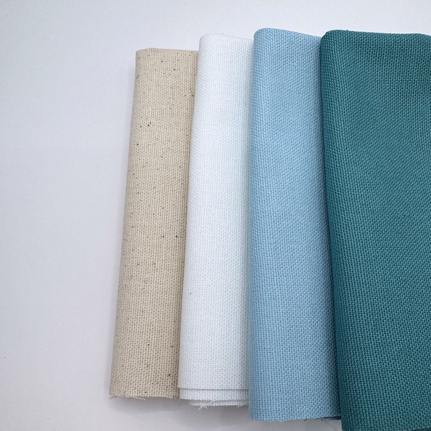 Stoff zum Sticken, Stoffpaket "Petrol/Himmelblau/Weiß"