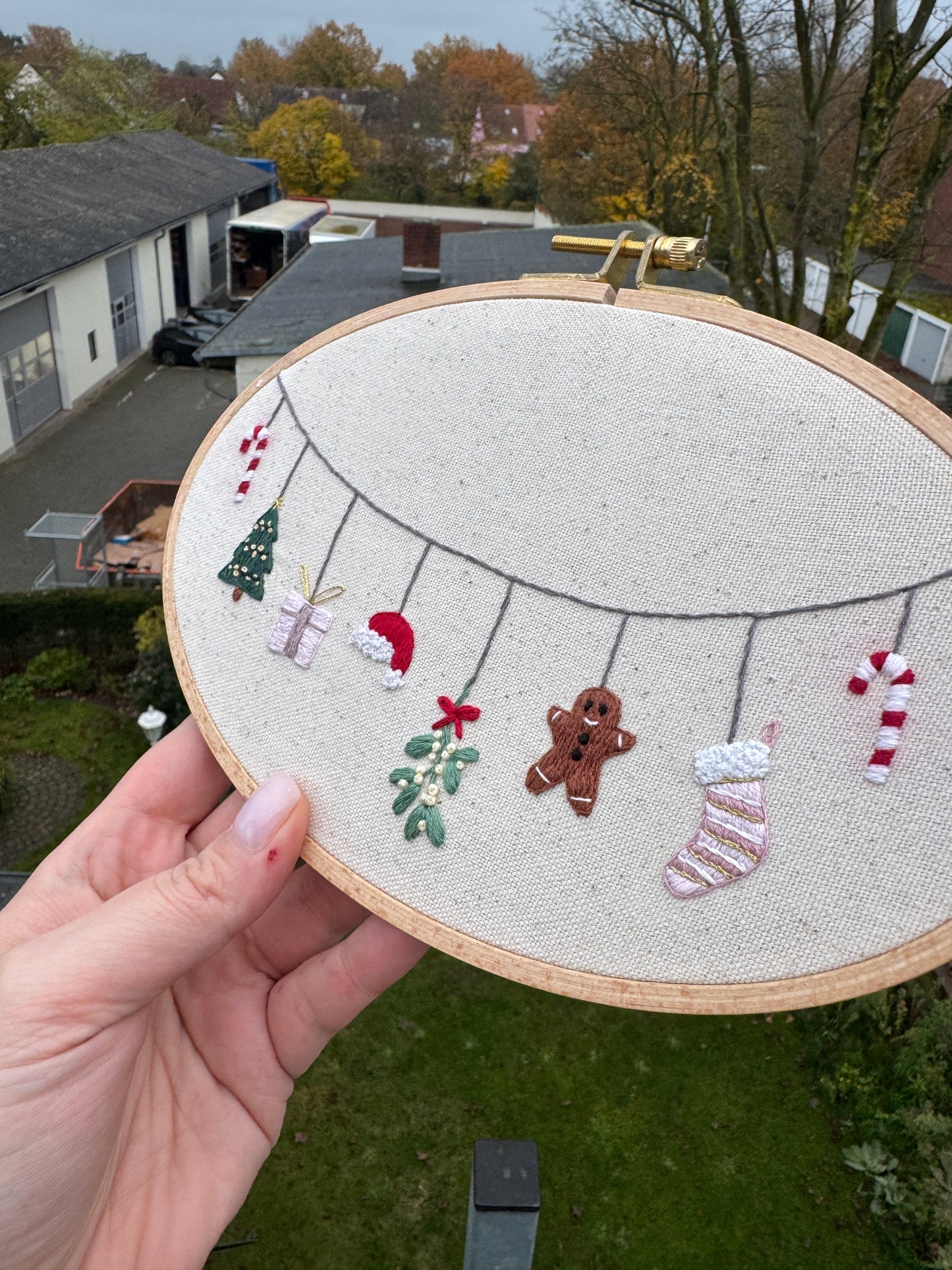 Stickvorlage "Weihnachtsgirlande", Stickanleitung